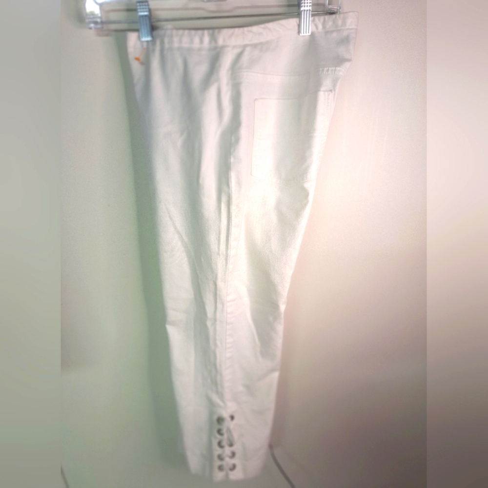 Express Stretch Cropped Pants w/lace bottom Size 9/10